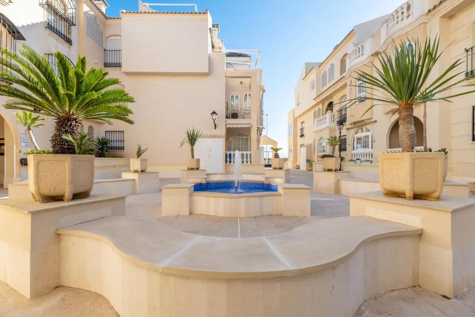 Amazing Penthouse On The Beach, Sea Views, Wifi, Airconditioning And Parking Torrevieja Eksteriør billede