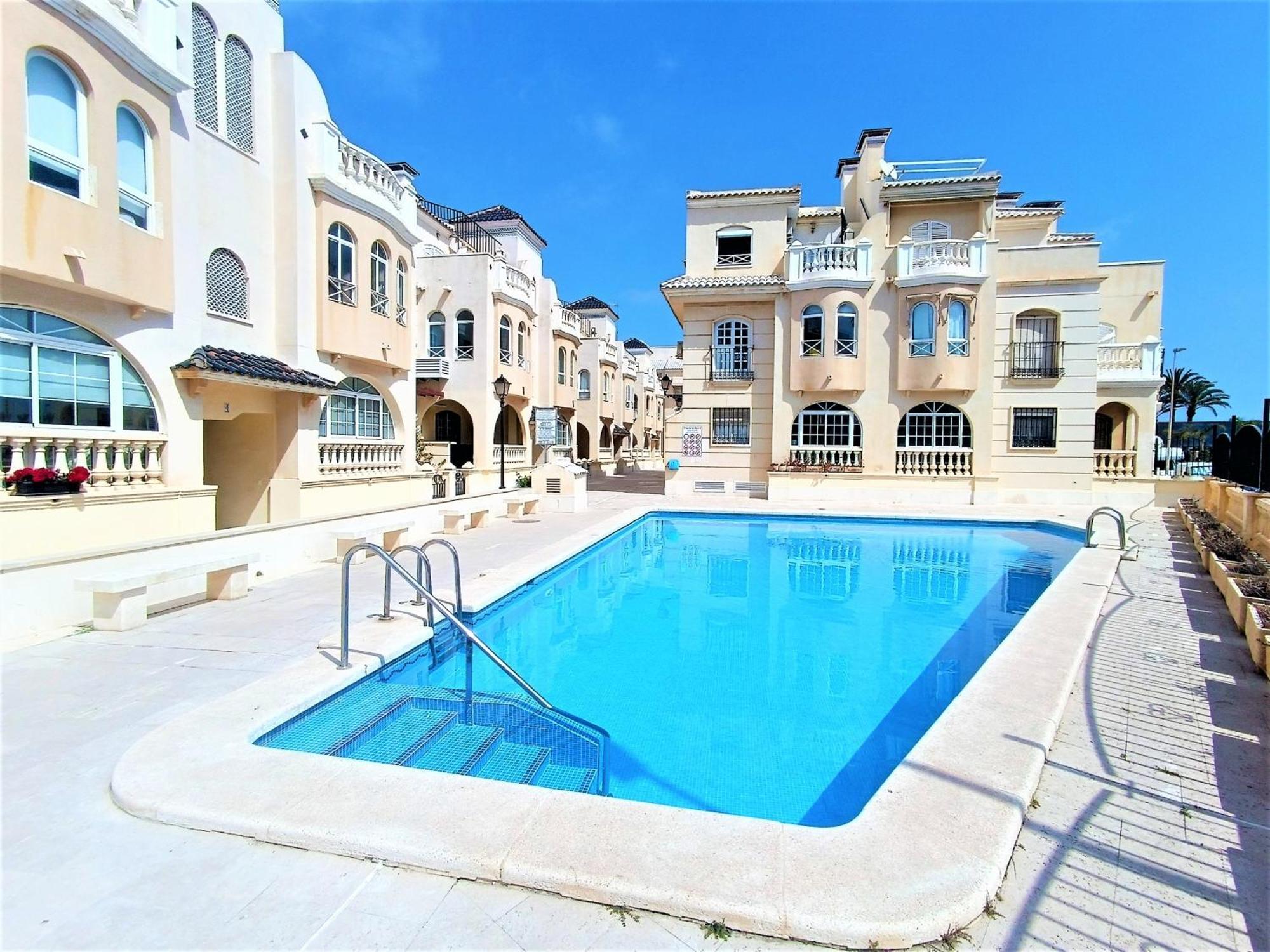 Amazing Penthouse On The Beach, Sea Views, Wifi, Airconditioning And Parking Torrevieja Eksteriør billede